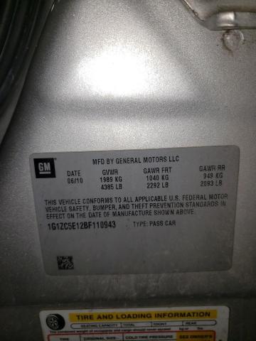 1G1ZC5E12BF110943 - 2011 CHEVROLET MALIBU 1LT ვერცხლისფერი ფოტო 10