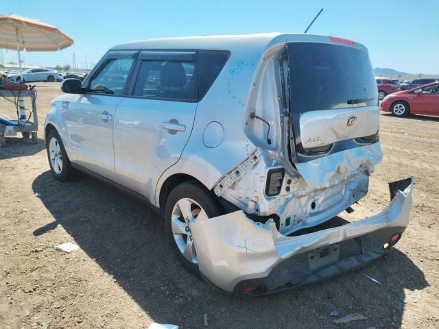 KNDJN2A23H7504031 - 2017 KIA SOUL SILVER photo 3