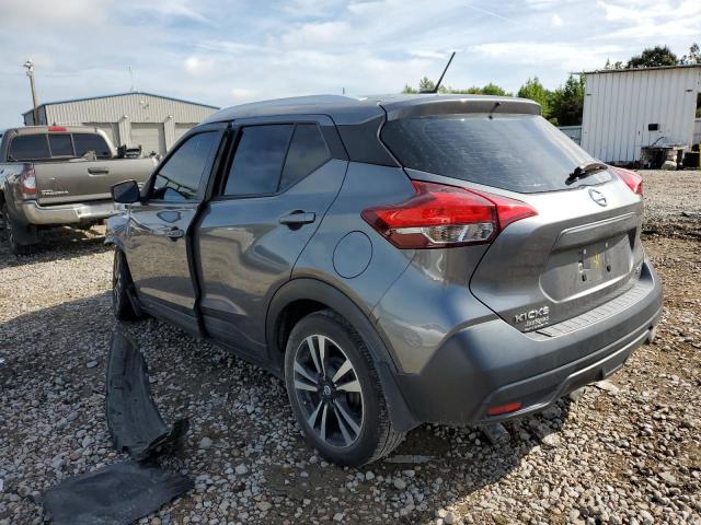 3N1CP5CU2JL515819 - 2018 NISSAN KICKS S GRAY photo 3