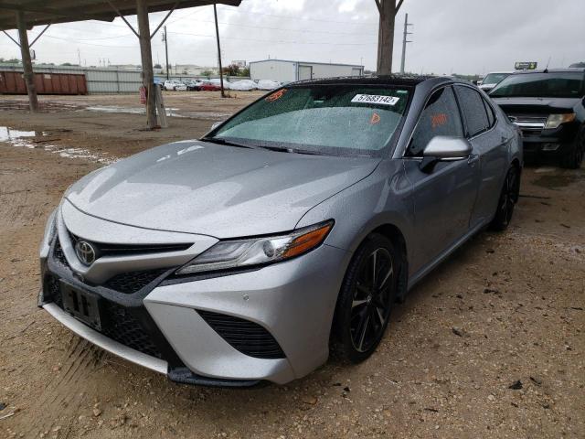 4T1B61HK2KU830232 - 2019 TOYOTA CAMRY XSE  photo 2