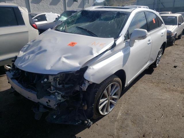 2T2ZB1BA2FC002968 - 2015 LEXUS RX 450H WHITE photo 2