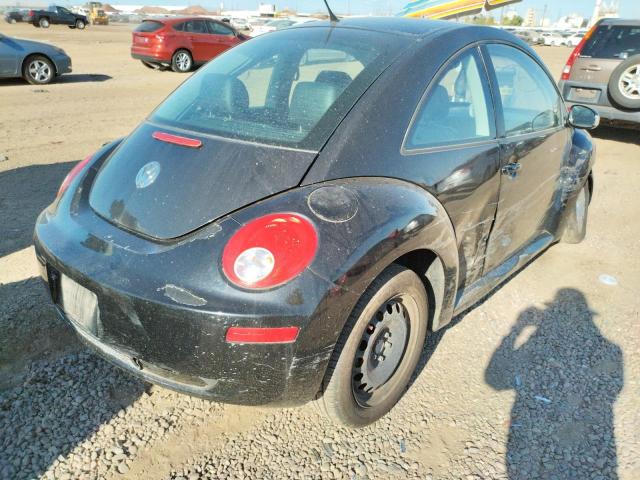 3VWPW3AG6AM007606 - 2010 VOLKSWAGEN NEW BEETLE 黑色 照片 4