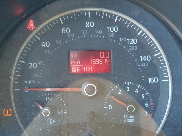 3VWPW3AG6AM007606 - 2010 VOLKSWAGEN NEW BEETLE 黑色 照片 8