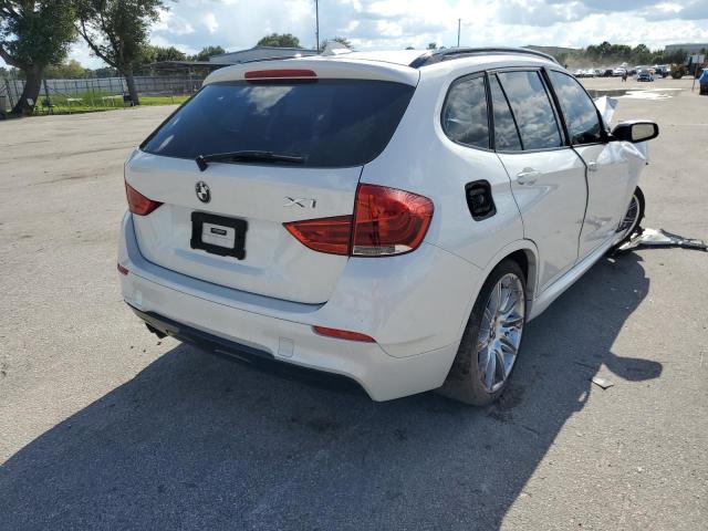 WBAVM1C51DVW45124 - 2013 BMW X1 SDRIVE2 WHITE photo 4