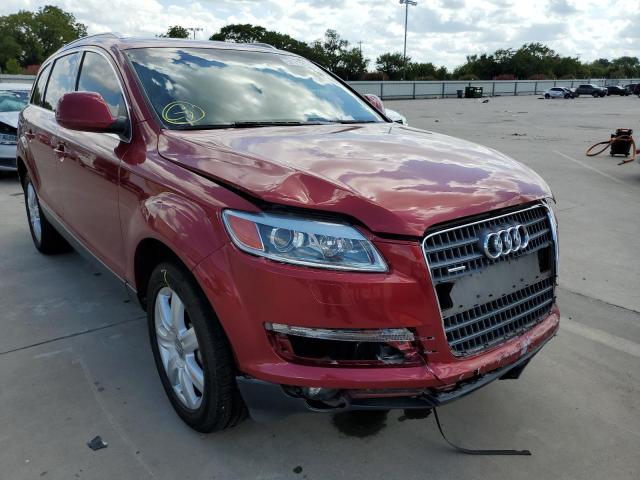 WA1BY74L27D105988 - 2007 AUDI Q7 RED photo 1