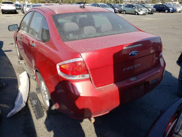 1FAHP3FN3BW152248 - 2011 FORD FOCUS RED photo 3