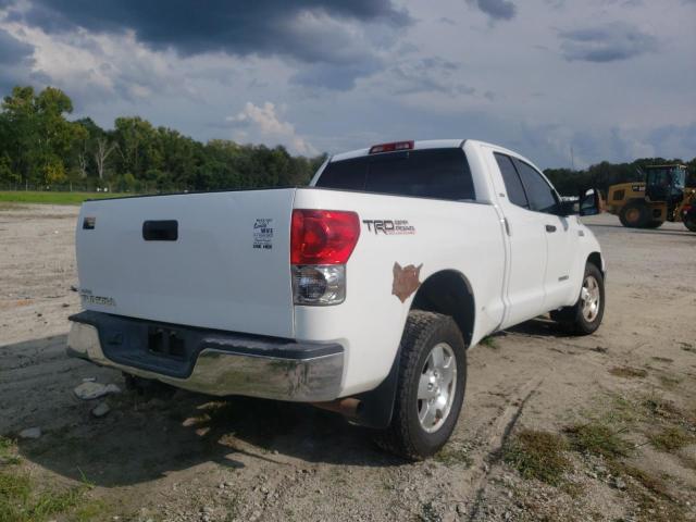 5TFRV54147X024960 - 2007 TOYOTA TUNDRA DOU WHITE photo 4