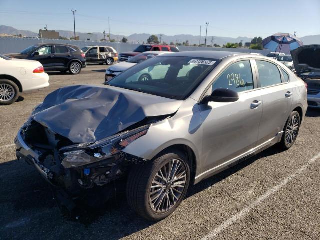 3KPF54AD6NE496621 - 2022 KIA FORTE GT L GRAY photo 2