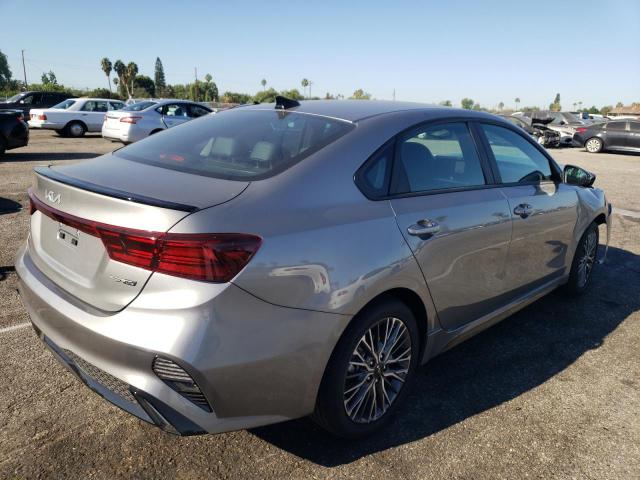 3KPF54AD6NE496621 - 2022 KIA FORTE GT L GRAY photo 4