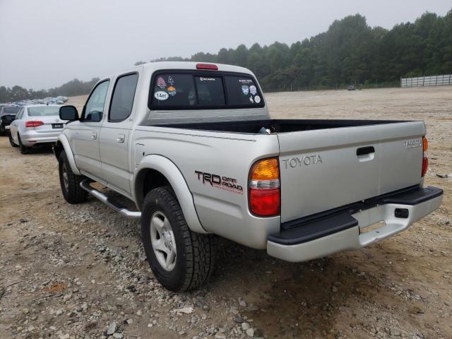 5TEGN92N92Z017850 - 2002 TOYOTA TACOMA DOU SILVER photo 3