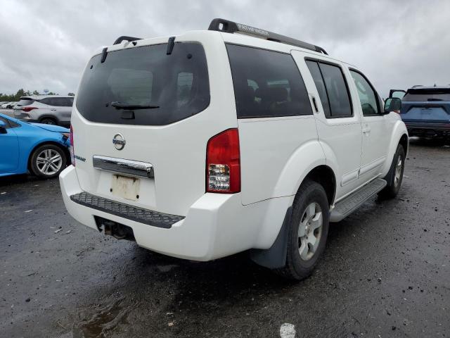 5N1AR18U56C629876 - 2006 NISSAN PATHFINDER WHITE photo 4