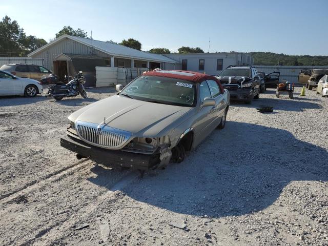 2LNHM82W88X663347 - 2008 LINCOLN TOWN CAR S GOLD photo 9