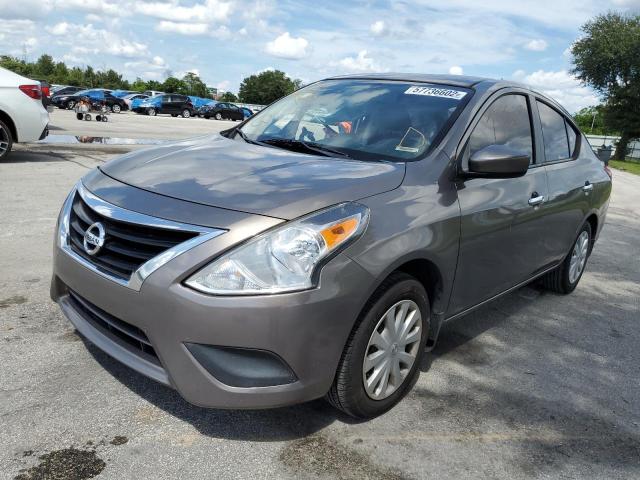 3N1CN7AP4GL863094 - 2016 NISSAN VERSA S GRAY photo 2