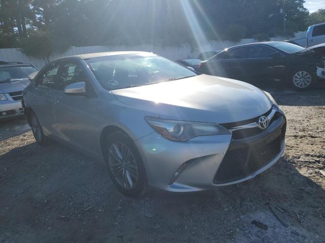 4T1BF1FK2FU002223 - 2015 TOYOTA CAMRY LE SILVER photo 1