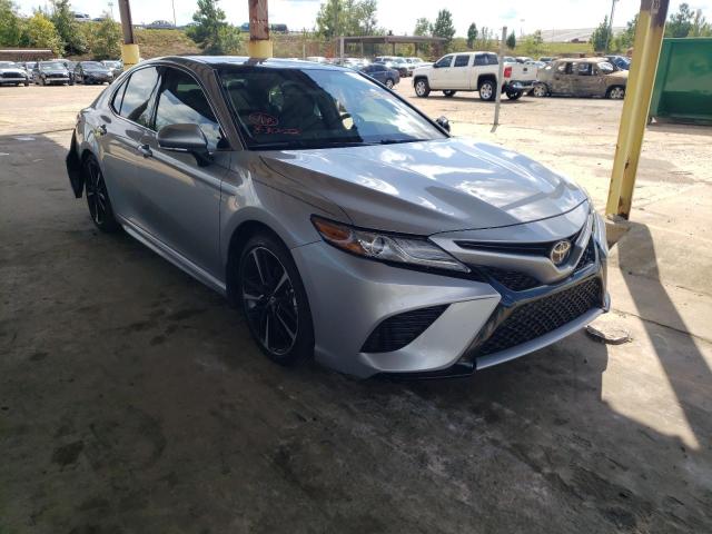 4T1BZ1HK8KU508699 - 2019 TOYOTA CAMRY XSE SILVER photo 1