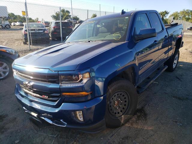 2GCVKREC0J1111760 - 2018 CHEVROLET SILVERADO BLUE photo 2