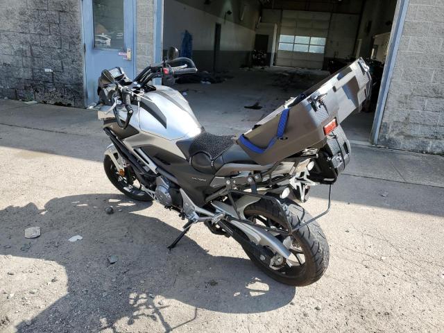 JH2RC6355DK100007 - 2013 HONDA NC700X GRAY photo 3