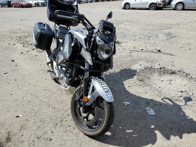 JH2RC6355DK100007 - 2013 HONDA NC700X GRAY photo 9