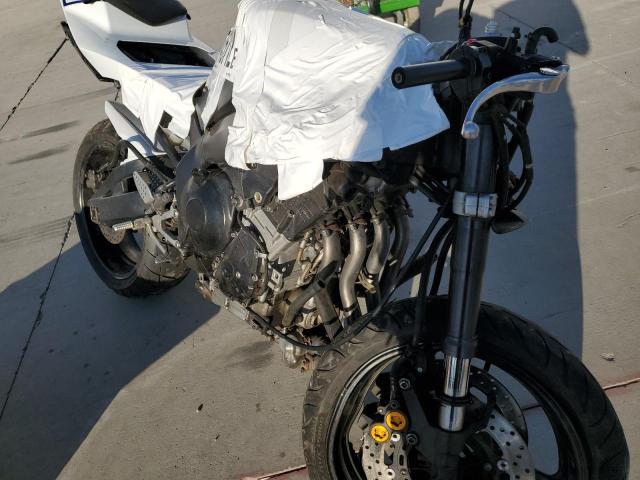 JYARN10E33A010025 - 2003 YAMAHA YZFR1 WHITE photo 10