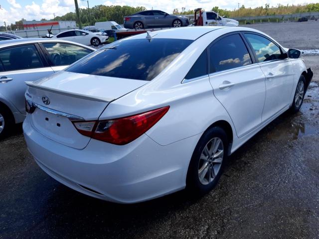 5NPEB4ACXDH596453 - 2013 HYUNDAI SONATA GLS WHITE photo 4