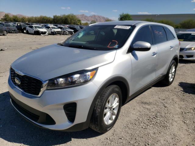 5XYPG4A30KG595861 - 2019 KIA SORENTO L SILVER photo 2