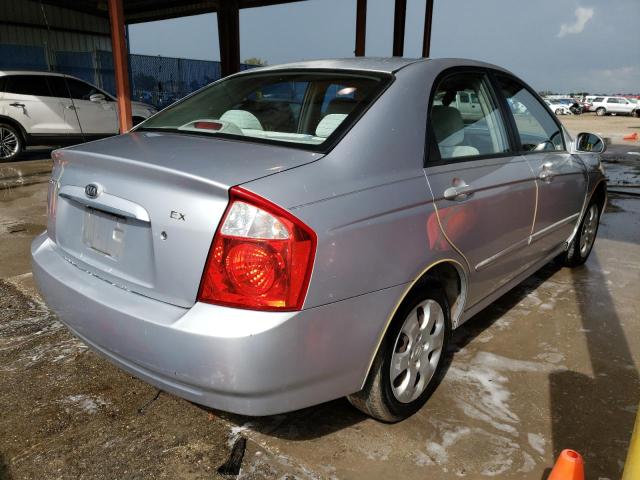 KNAFE121465343572 - 2006 KIA SPECTRA LX SILVER photo 4