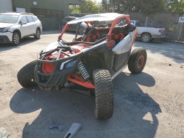 3JBVVAV45NK000149 - 2022 CAN-AM MAVERICK X TWO TONE photo 2