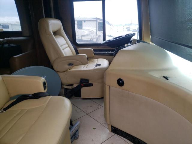 4UZFCHCY8CCBT6394 - 2012 FREIGHTLINER CHASSIS BROWN photo 5