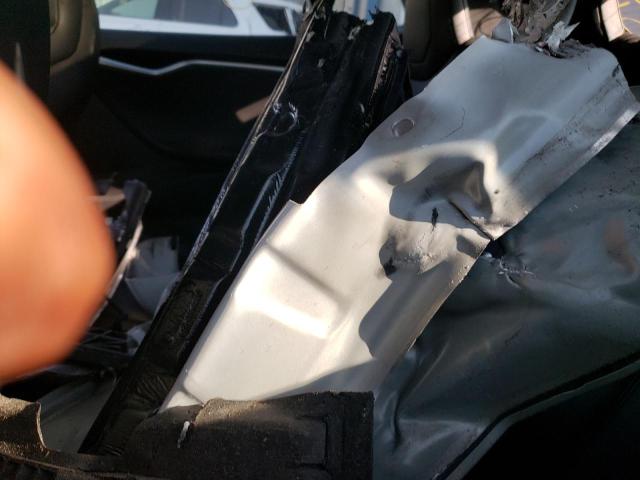 5YJSA1E27FF117512 - 2015 TESLA MODEL S Blanco foto 6