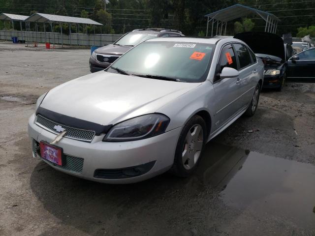 2G1WD57C091171868 - 2009 CHEVROLET IMPALA SS SILVER photo 2