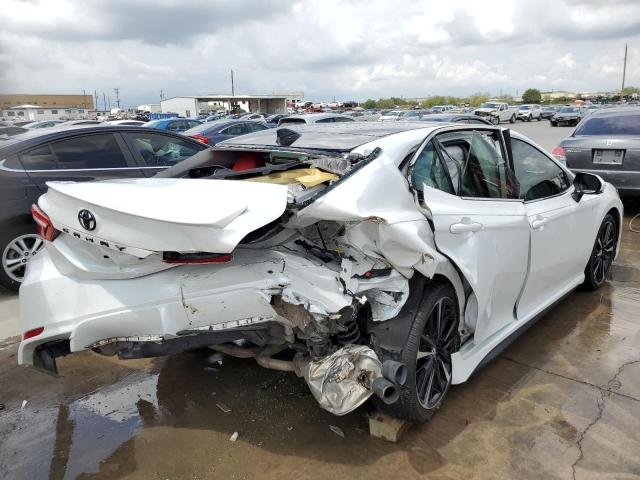 4T1K61AK7LU924246 - 2020 TOYOTA CAMRY XSE WHITE photo 4