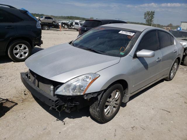 1N4AL2AP4CN543061 - 2012 NISSAN ALTIMA BAS SILVER photo 2