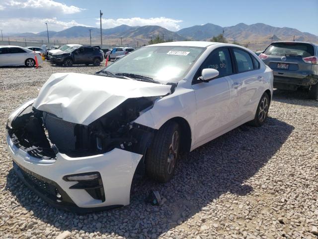 3KPF24AD4ME343646 - 2021 KIA FORTE FE WHITE photo 2