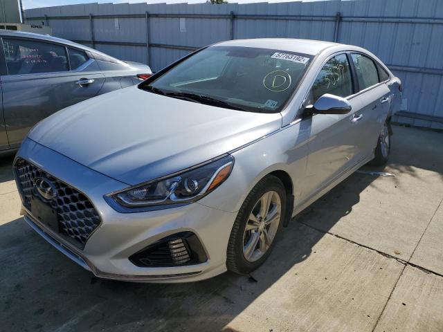 5NPE34AF4KH797382 - 2019 HYUNDAI SONATA LIM WHITE photo 2