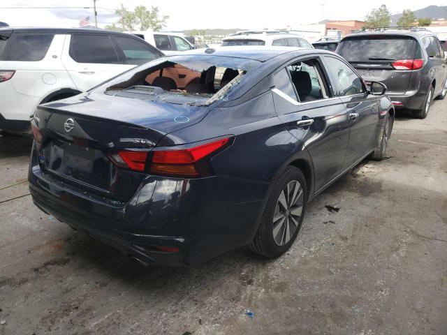 1N4BL4DV6KC145807 - 2019 NISSAN ALTIMA SV GRAY photo 4