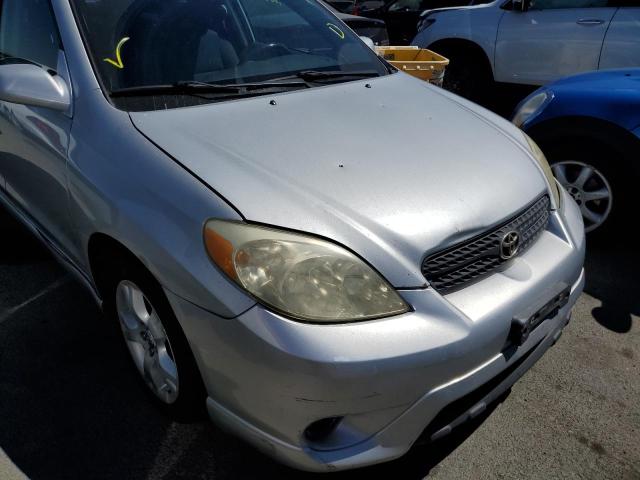 2T1KR32E95C400662 - 2005 TOYOTA MATRIX 灰色 照片 9