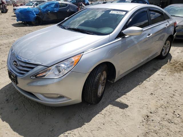 5NPEB4AC6DH689180 - 2013 HYUNDAI SONATA GLS SILVER photo 2