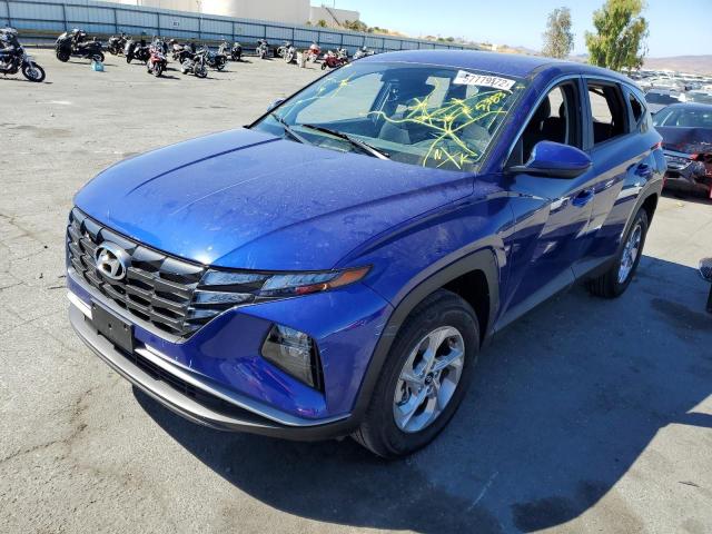 5NMJACAE5NH031376 - 2022 HYUNDAI TUCSON SE BLUE photo 2