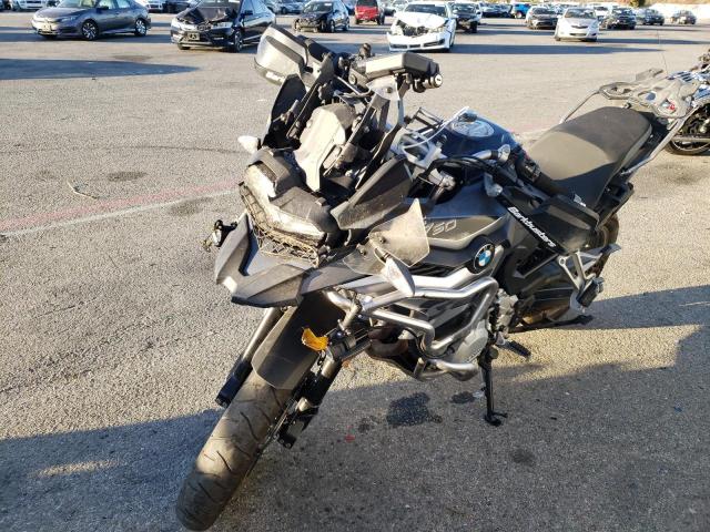 WB10B1804KZ786885 - 2019 BMW F 750 GS TWO TONE photo 2