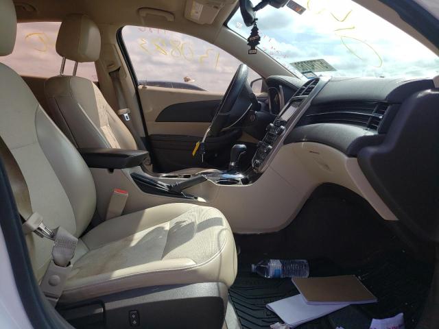 1G11C5SL4EU151819 - 2014 CHEVROLET MALIBU 1LT WHITE photo 5