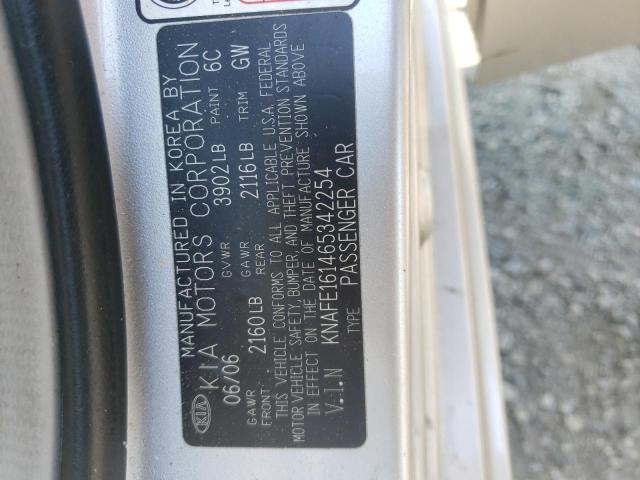 KNAFE161465342254 - 2006 KIA SPECTRA5 SILVER photo 10