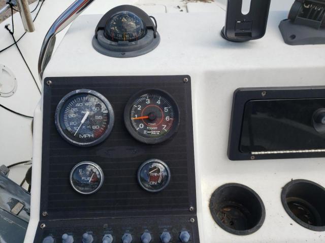 HSXBA114F900 - 2000 HYDR BOAT ONLY WHITE photo 8