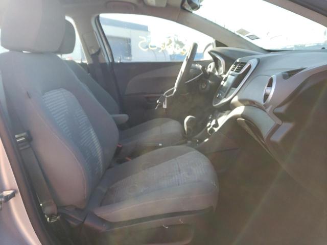 1G1JB5SH1H4133619 - 2017 CHEVROLET SONIC LS SILVER photo 5