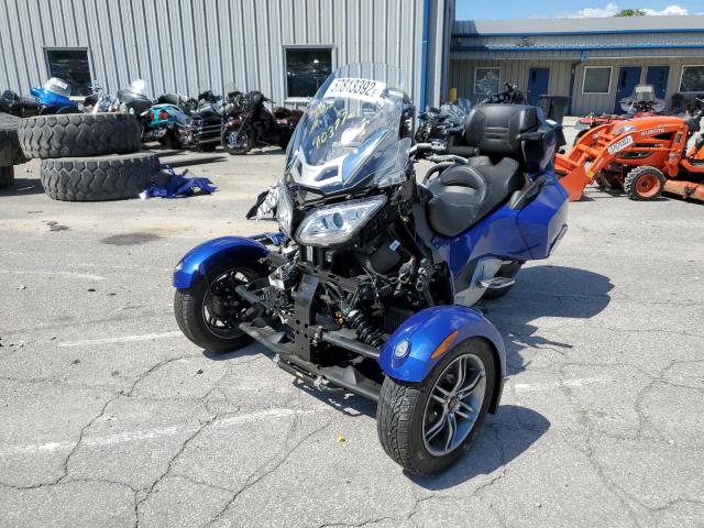 2BXJBKC11CV000251 - 2012 CAN-AM SPYDER ROA BLUE photo 2