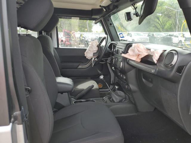 1C4GJWAG7FL507463 - 2015 JEEP WRANGLER S 灰色 照片 5