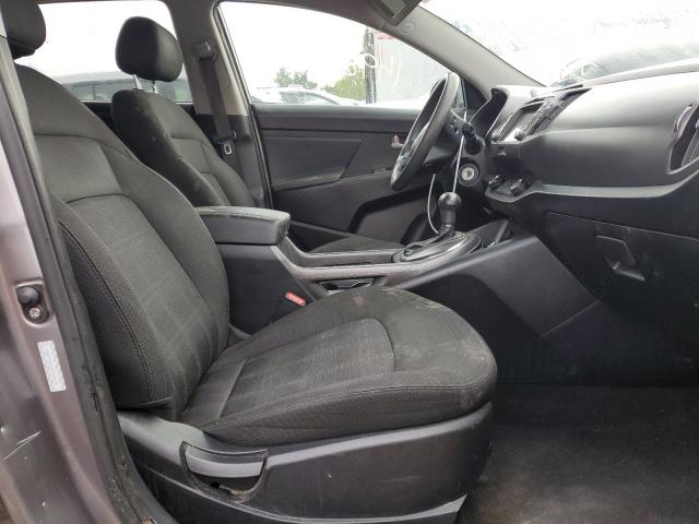 KNDPB3A23D7476878 - 2013 KIA SPORTAGE B GRAY photo 5