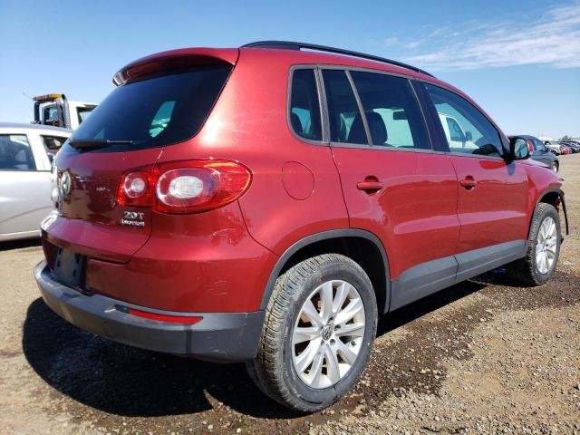 WVGBV95N09W525861 - 2009 VOLKSWAGEN TIGUAN SE RED photo 4