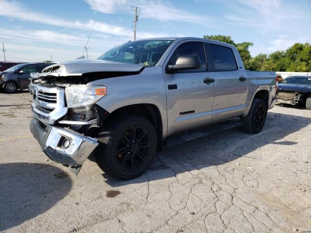 5TFEW5F17HX228484 - 2017 TOYOTA TUNDRA CRE SILVER photo 2