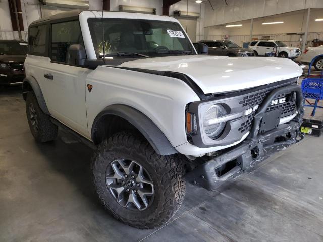 1FMDE5CH1NLA91072 - 2022 FORD BRONCO BAS WHITE photo 1