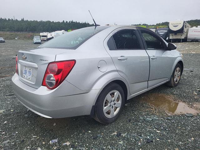 1G1JA5EH8D4256522 - 2013 CHEVROLET SONIC LS 银色 照片 4